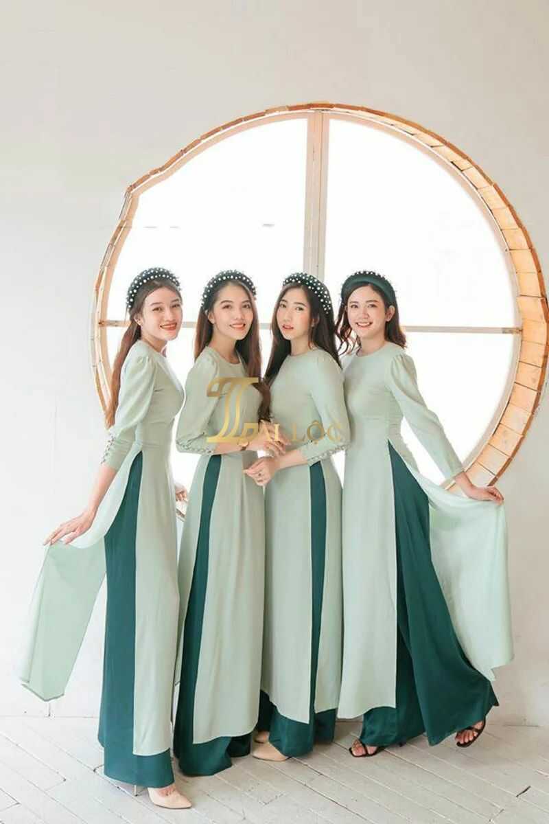 Áo dài bê tráp màu xanh ngọc