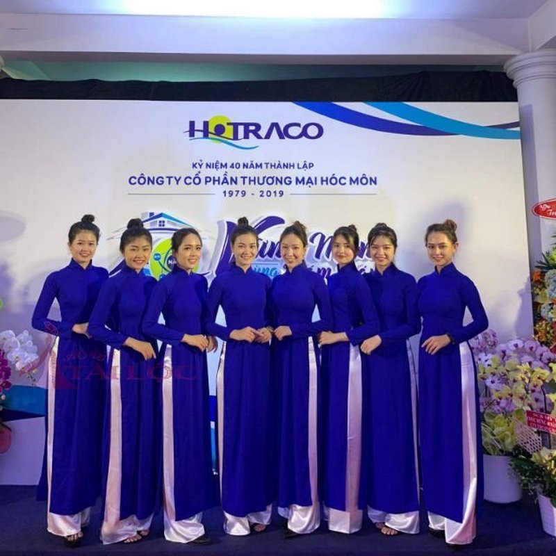 Áo Dài Bưng Quả Màu Xanh Coban Trơn